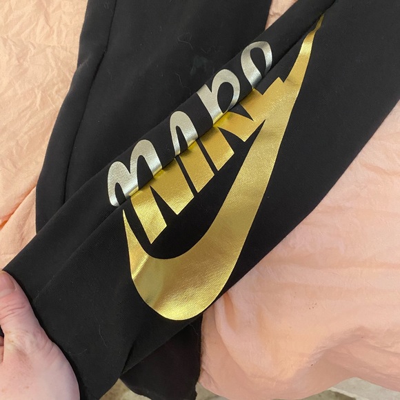 Nike full length leggings - Picture 3 of 3